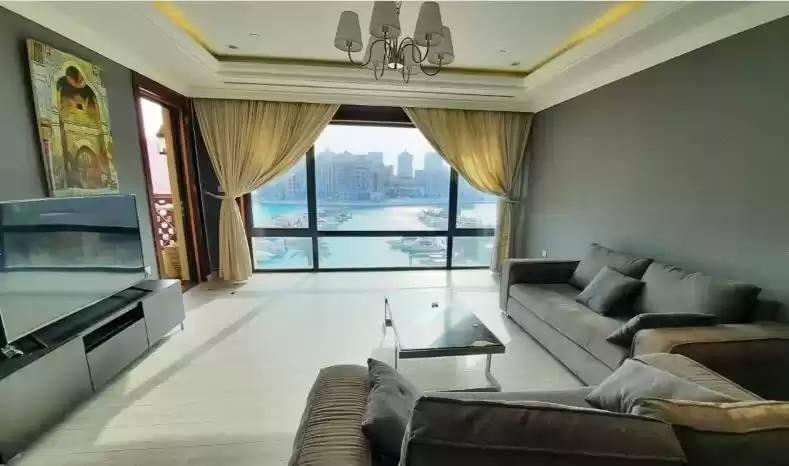 Жилой Готовая недвижимость 2 спальни Ж/Ж Таунхаус  продается в Аль-Садд , Доха #9822 - 1  image 